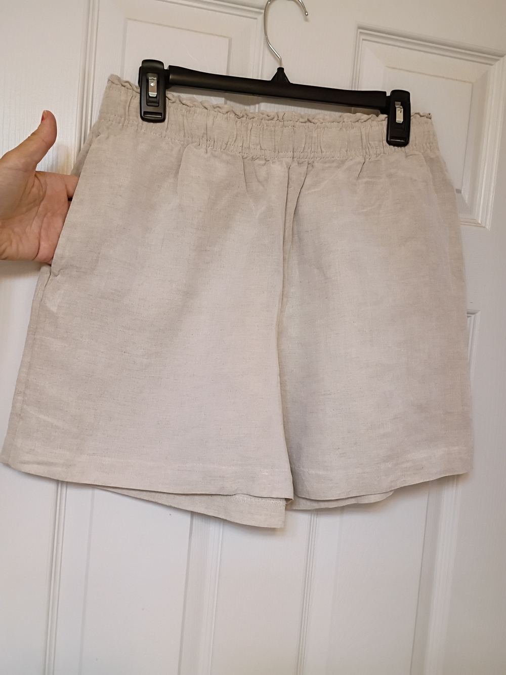 H&M Light Beige Linen-Blend Elastic Waist Bermuda Shorts